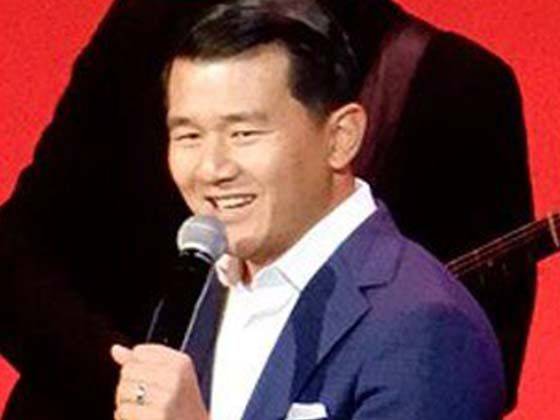 Hasan Minhaj and Ronny Chieng